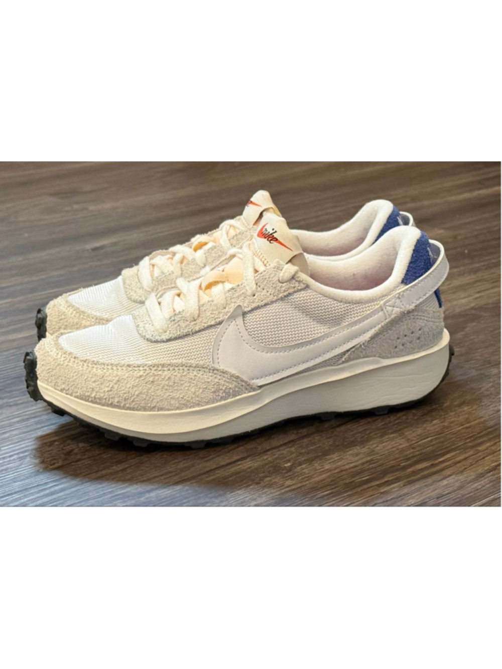 Nike Women’s Waffle Debut Vintage Low White Game Royal DX2931-400 Sz 6